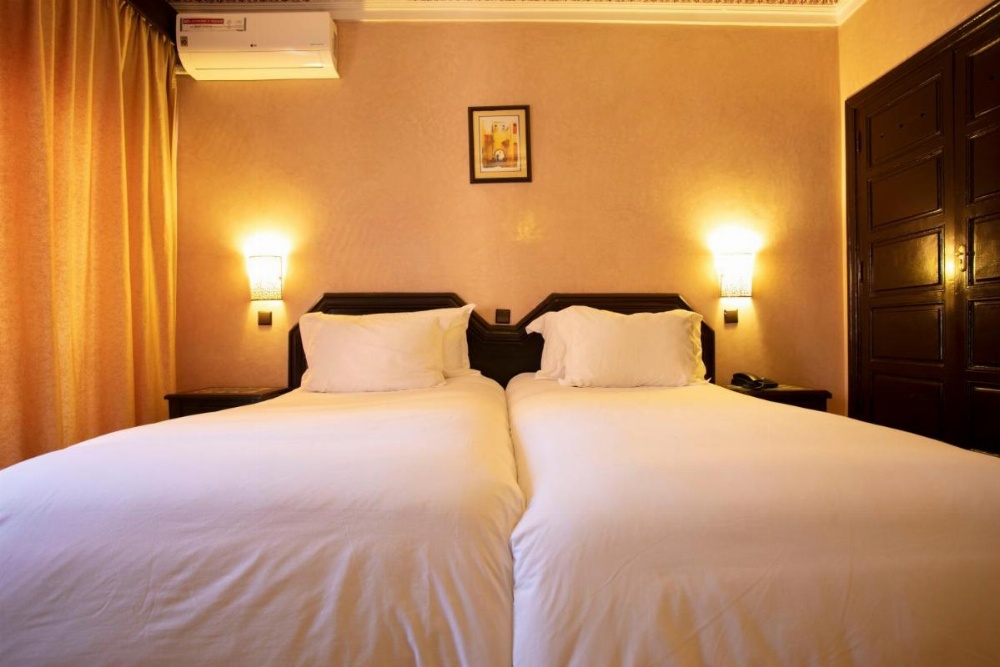 Room image 5